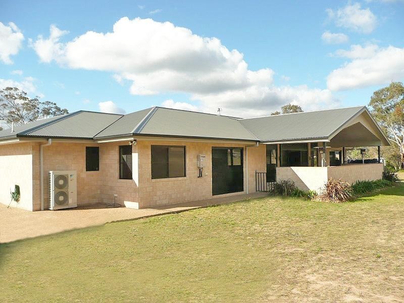 53 Roberts Road, Stanthorpe QLD 4380