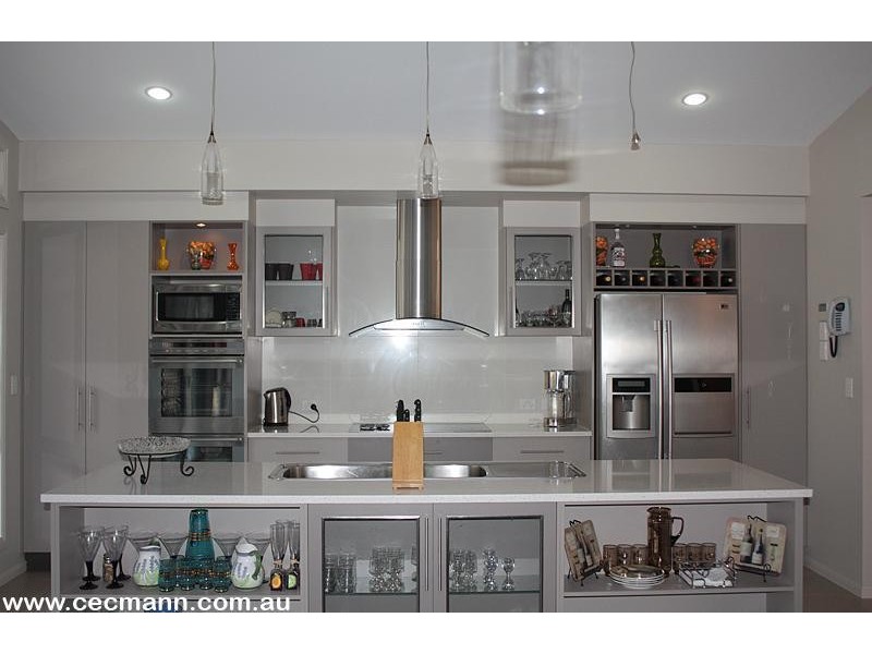 53 Roberts Road, Stanthorpe QLD 4380