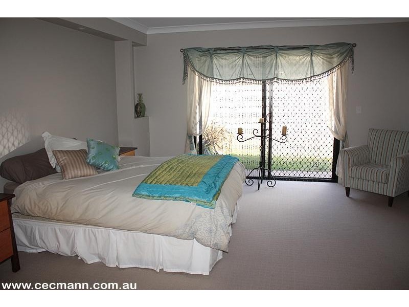 53 Roberts Road, Stanthorpe QLD 4380