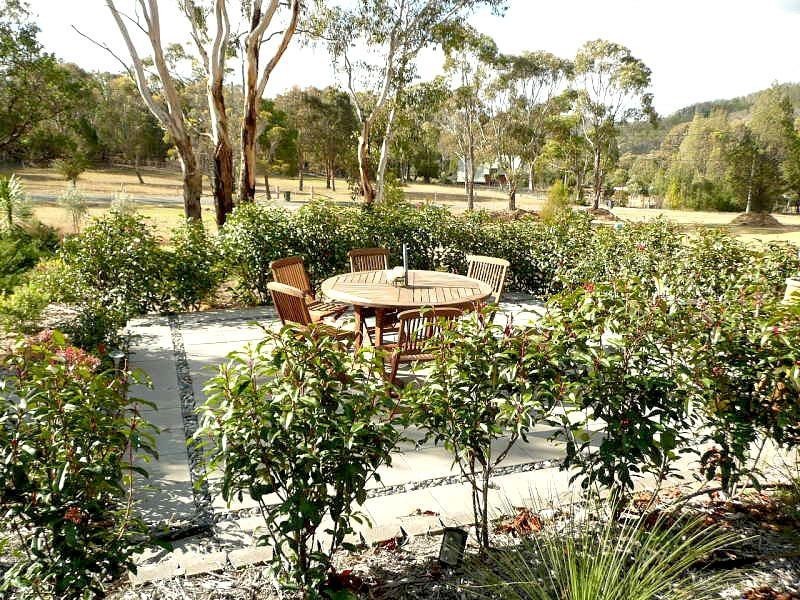 53 Roberts Road, Stanthorpe QLD 4380