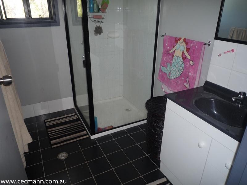 1 Sanderson Road, Stanthorpe QLD 4380