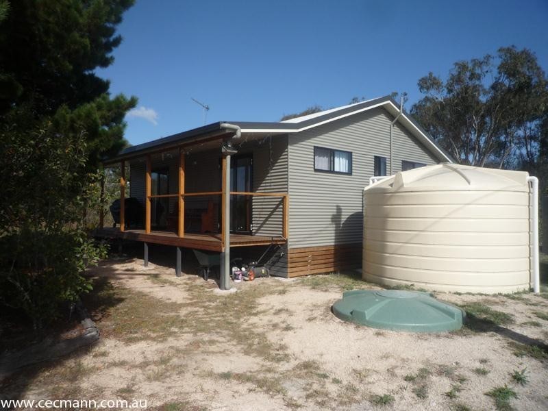 1 Sanderson Road, Stanthorpe QLD 4380