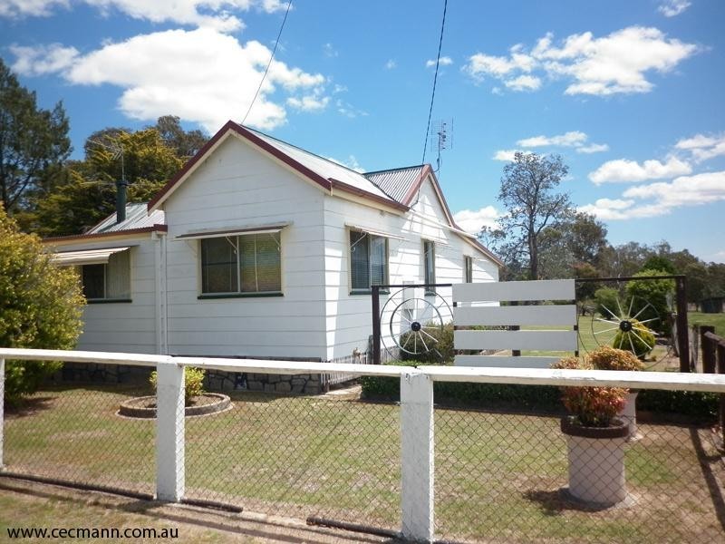 60 Callandoon Street, Stanthorpe QLD 4380