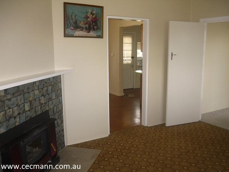 11 Wallangarra  Road, Stanthorpe QLD 4380