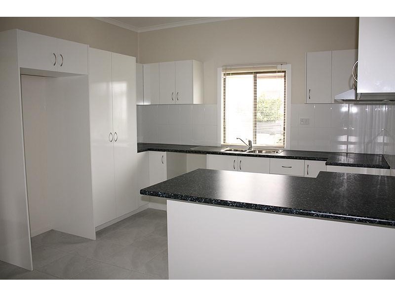 32 Pierpoint Street, Stanthorpe QLD 4380