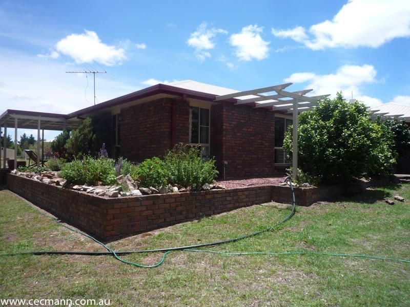 58 Brunckhorst Avenue, Stanthorpe QLD 4380