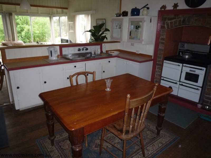 29 Dalcouth  Road, Stanthorpe QLD 4380