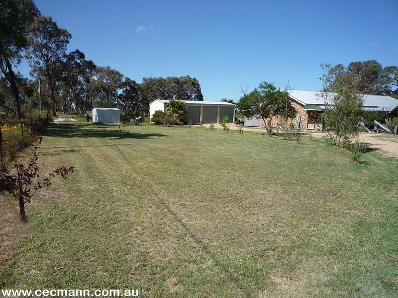 4 Curran Lane, Stanthorpe QLD 4380
