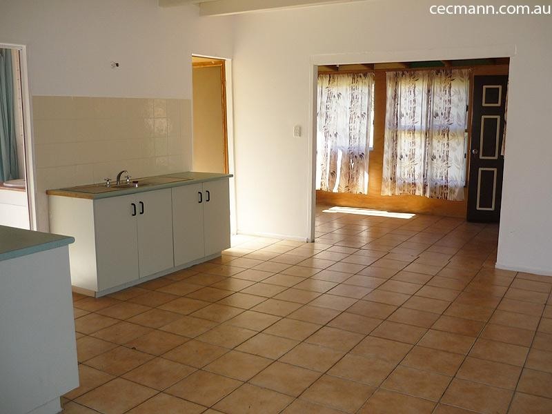 42 Brunckhorst Avenue, Stanthorpe QLD 4380