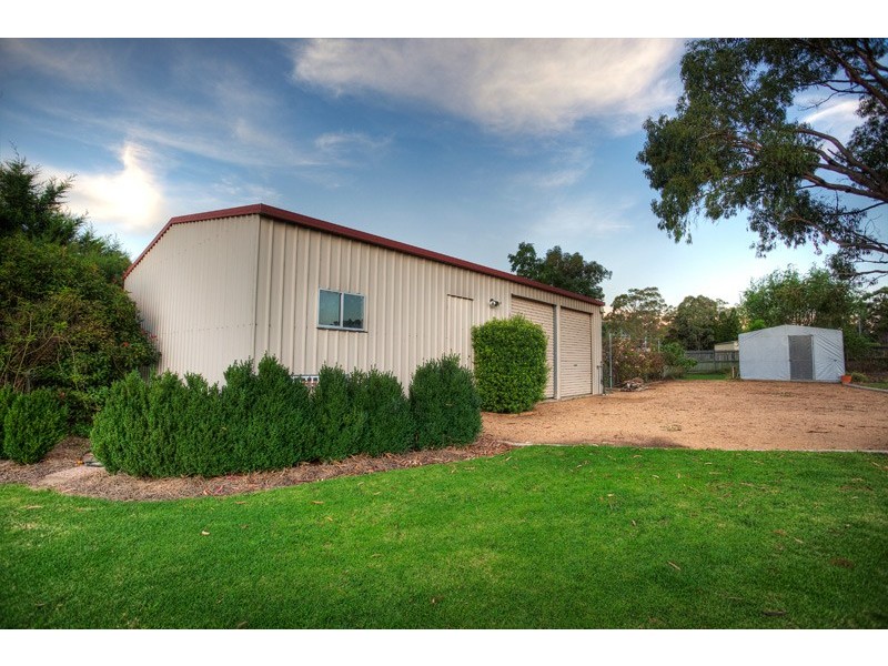 3 Gla Nor Drive, Stanthorpe QLD 4380