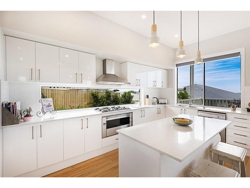 18 Highfield Terrace, Cumbalum NSW 2478