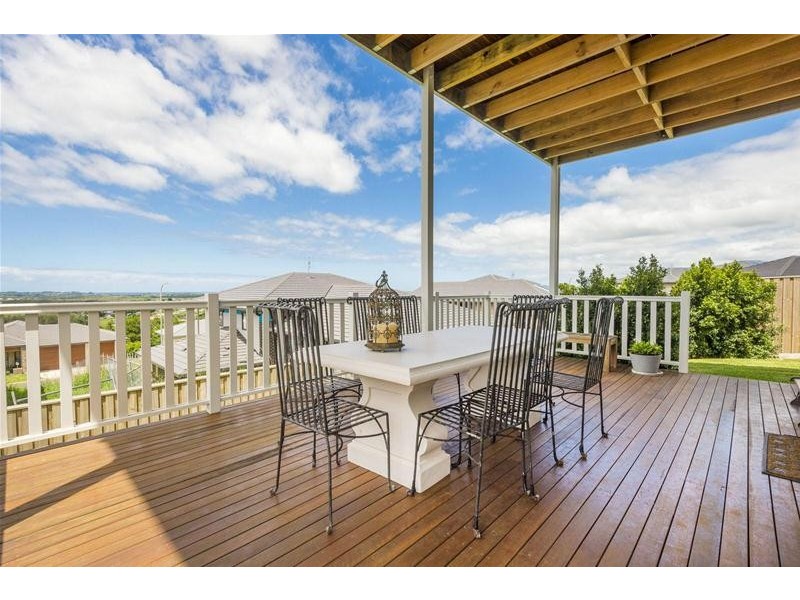 18 Highfield Terrace, Cumbalum NSW 2478