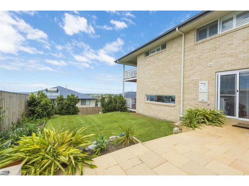 18 Highfield Terrace, Cumbalum NSW 2478