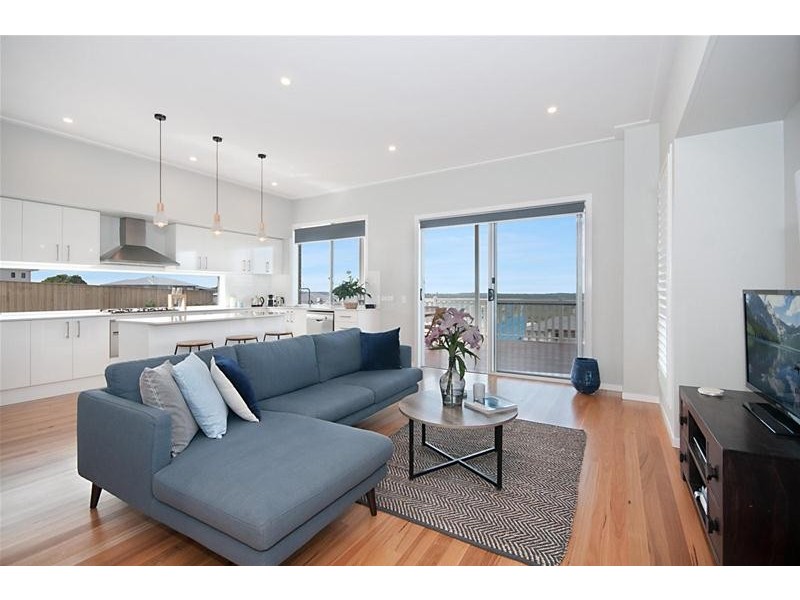 18 Highfield Terrace, Cumbalum NSW 2478