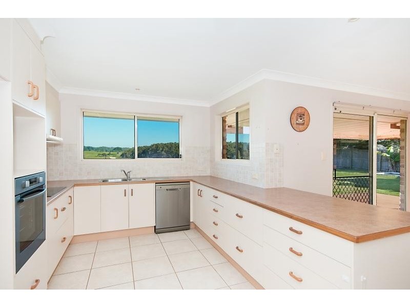21 Redford Drive, Skennars Head NSW 2478