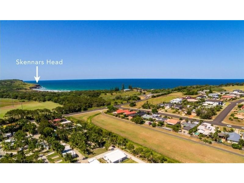 160/35 Skennars Head Road, Skennars Head NSW 2478 First National Real