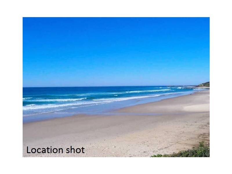 8 Bayview Drive, East Ballina NSW 2478