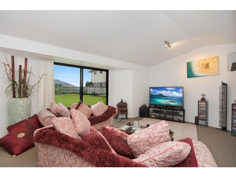 73 The Ridgeway, Cumbalum NSW 2478