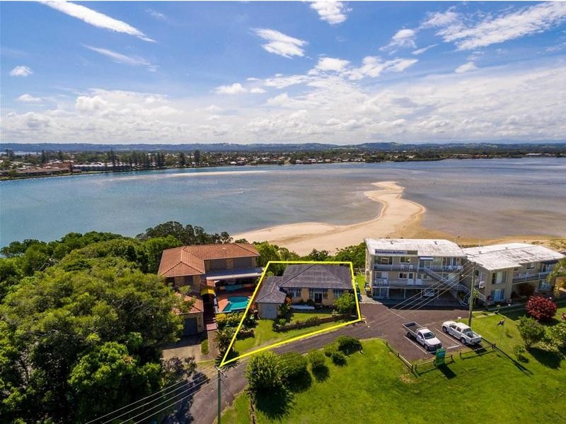 4 Easton Place, East Ballina NSW 2478