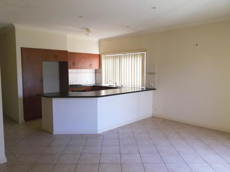 73 Windermere Crescent, Mawson Lakes SA 5095