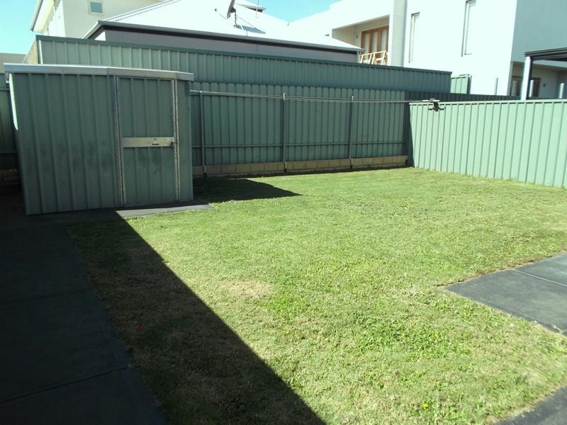 73 Windermere Crescent, Mawson Lakes SA 5095