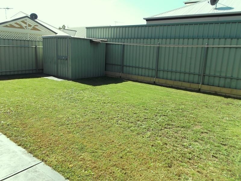 73 Windermere Crescent, Mawson Lakes SA 5095