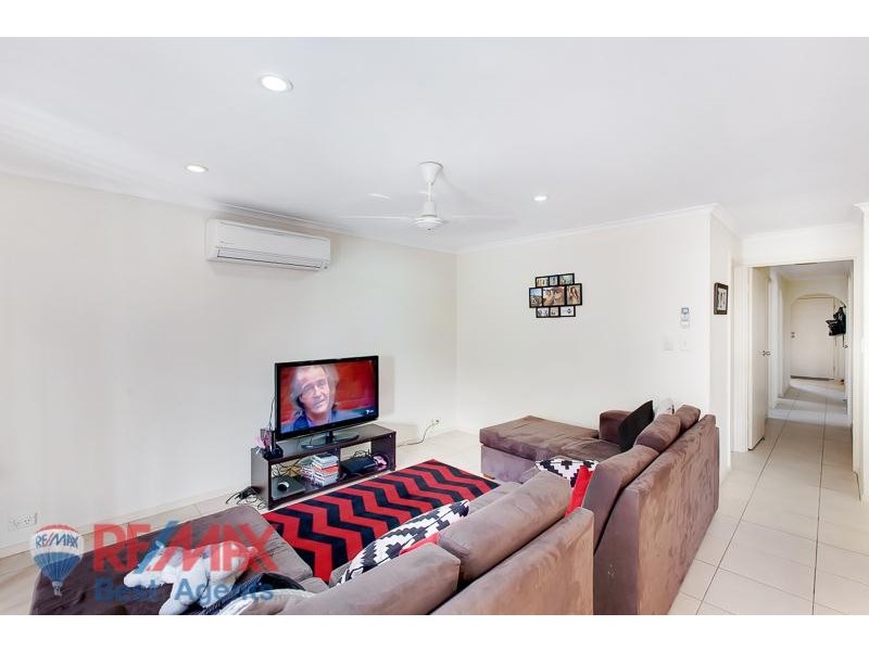 1 Vidmar Court, Woodcroft SA 5162