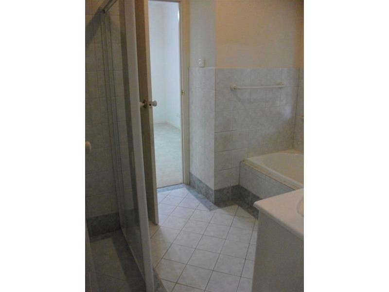 13 Lakewood Court, Mawson Lakes SA 5095