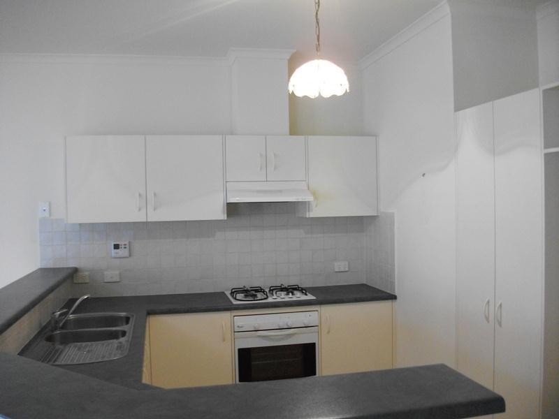 13 Lakewood Court, Mawson Lakes SA 5095