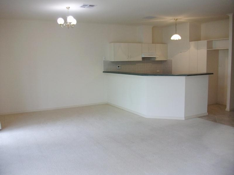 13 Lakewood Court, Mawson Lakes SA 5095