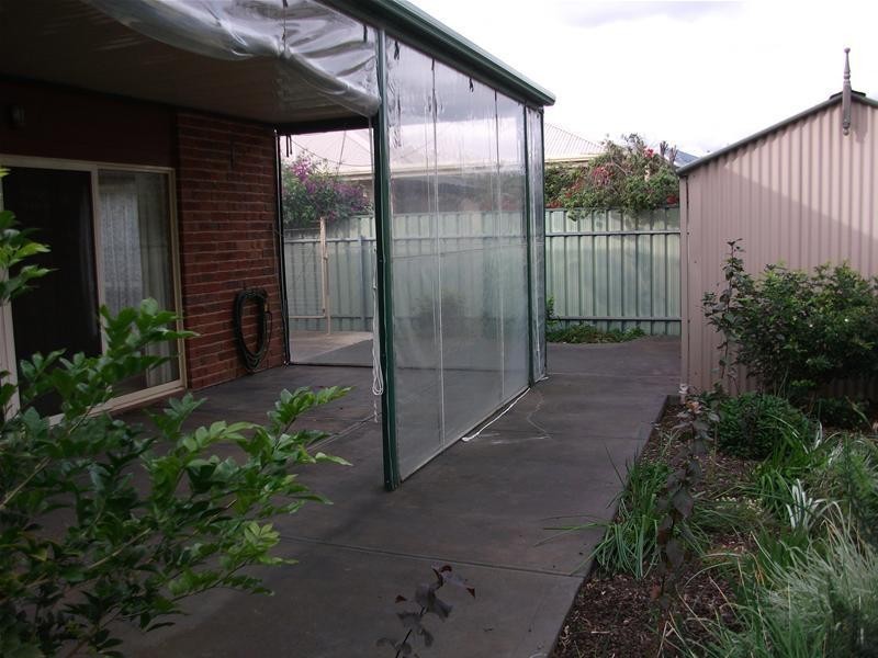 13 Lakewood Court, Mawson Lakes SA 5095