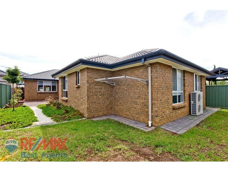 54 Shoalhaven Circuit, Mawson Lakes SA 5095