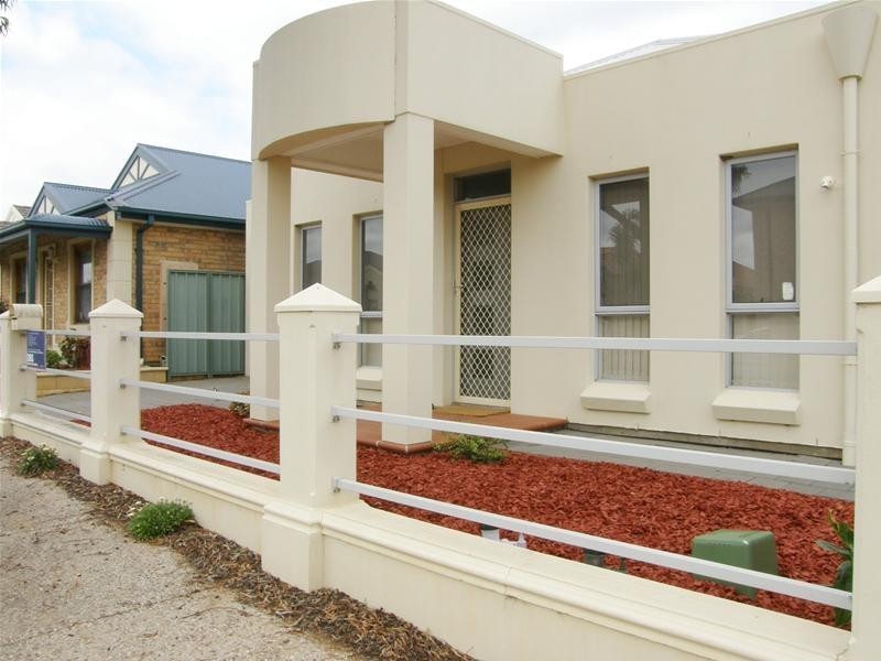 10 Dotteral Place, Mawson Lakes SA 5095