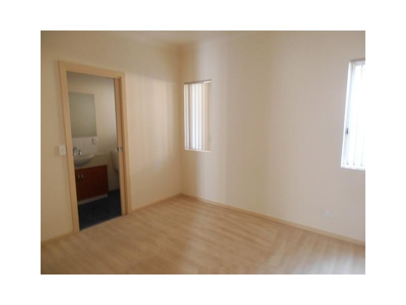 10 Dotteral Place, Mawson Lakes SA 5095