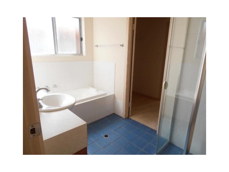 10 Dotteral Place, Mawson Lakes SA 5095