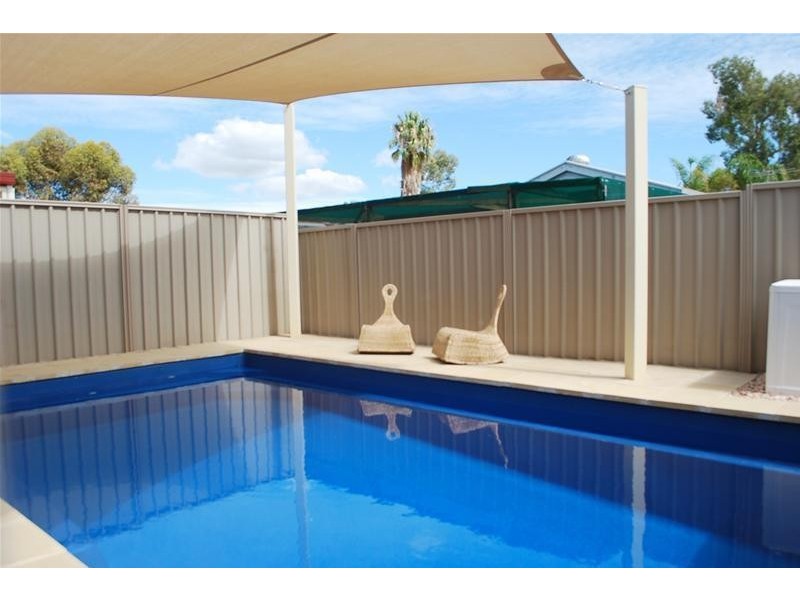 14 Carmine Court, Parafield Gardens SA 5107