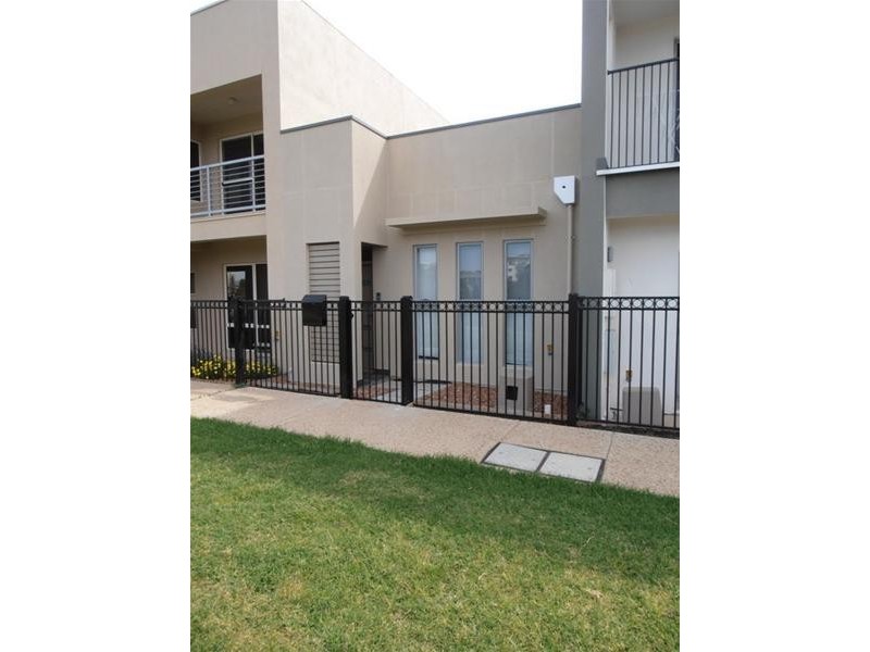 7 Dixon Lane, Mawson Lakes SA 5095