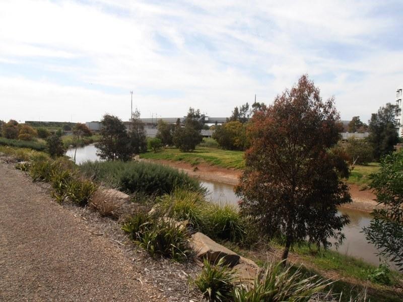 7 Dixon Lane, Mawson Lakes SA 5095