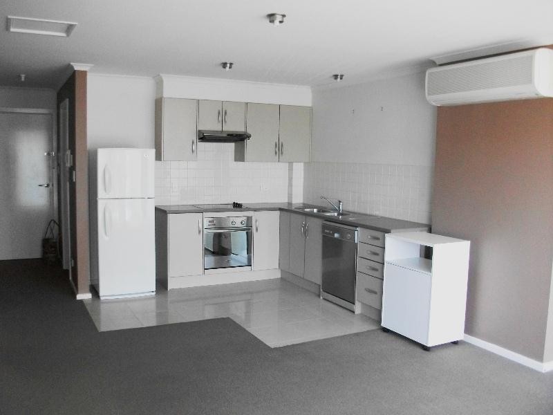 28/13-19 Hurtle Parade, Mawson Lakes SA 5095