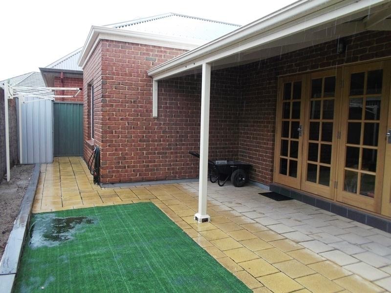 2 Lorentz Court, Mawson Lakes SA 5095