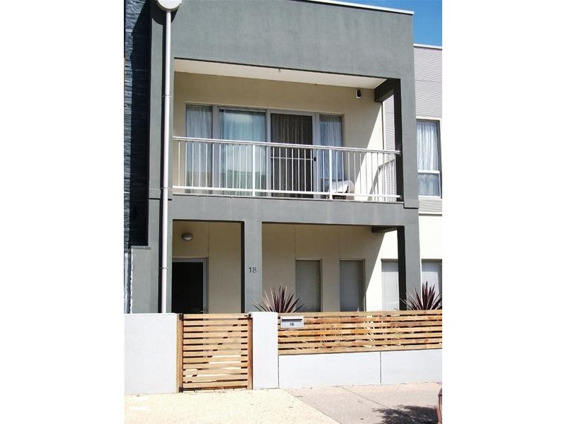 18 The Mall, Mawson Lakes SA 5095