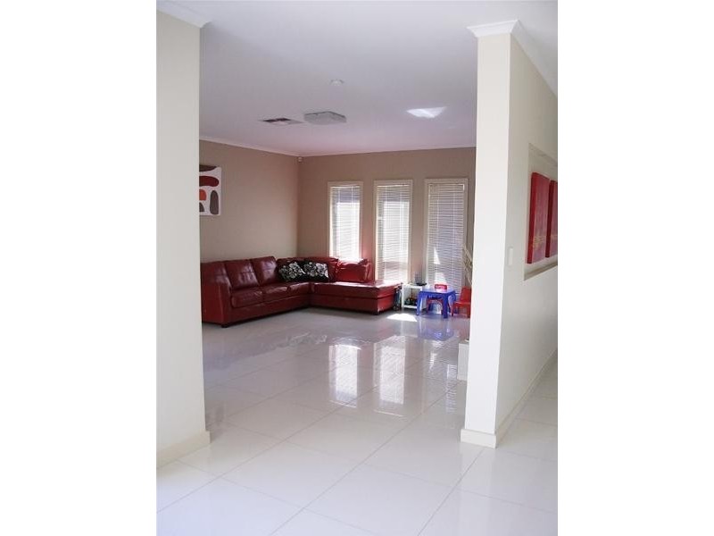 18 The Mall, Mawson Lakes SA 5095