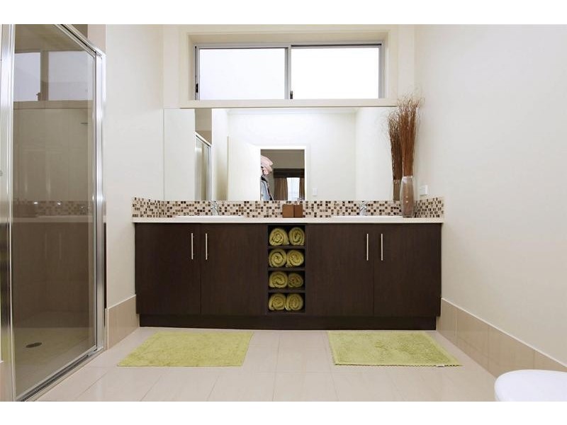 18 The Mall, Mawson Lakes SA 5095