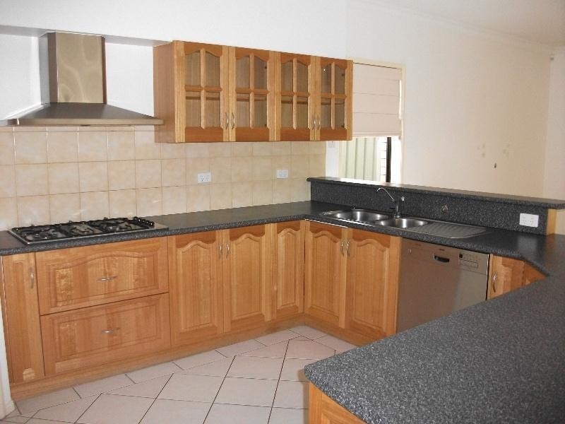 13 Shearwater Drive, Mawson Lakes SA 5095