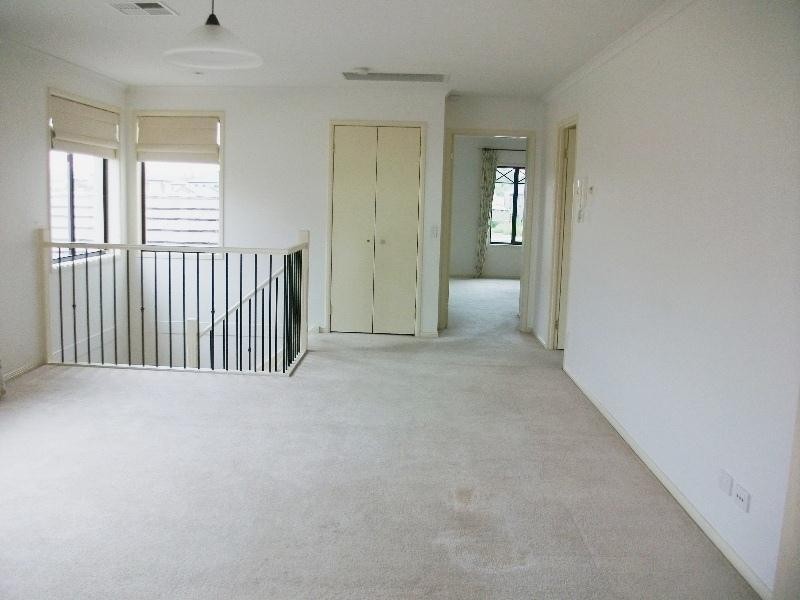 13 Shearwater Drive, Mawson Lakes SA 5095