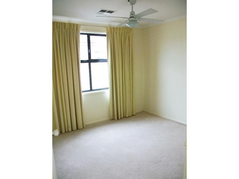 13 Shearwater Drive, Mawson Lakes SA 5095