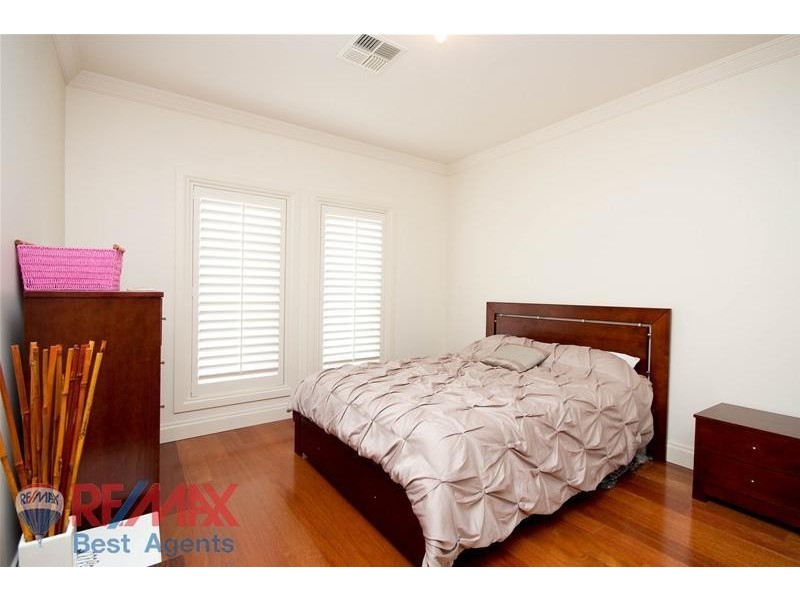 9 Atiu Street, Mawson Lakes SA 5095
