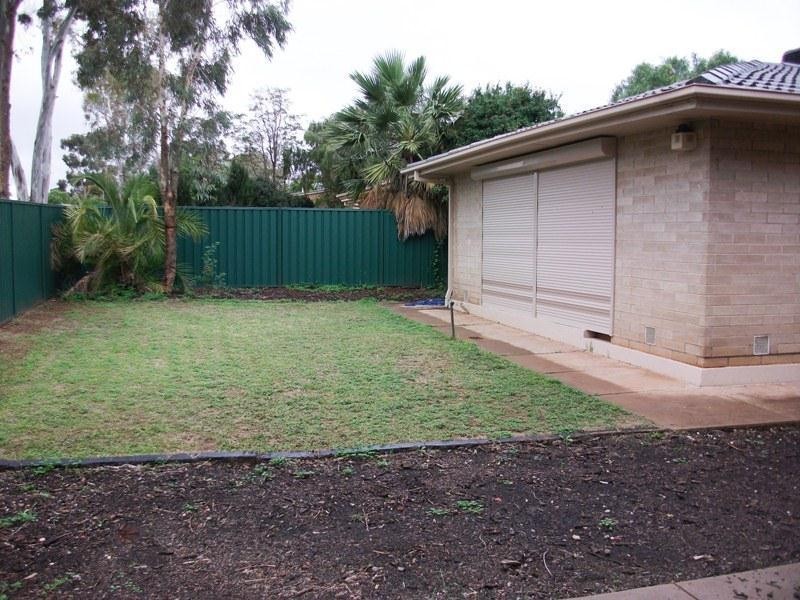 2 Burford Street, Elizabeth Downs SA 5113