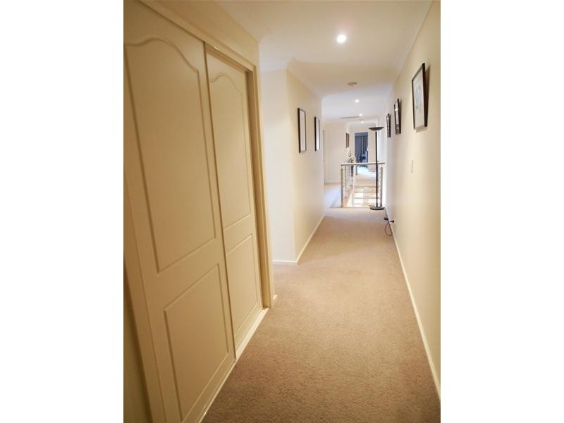 5 Pine Court, Mawson Lakes SA 5095