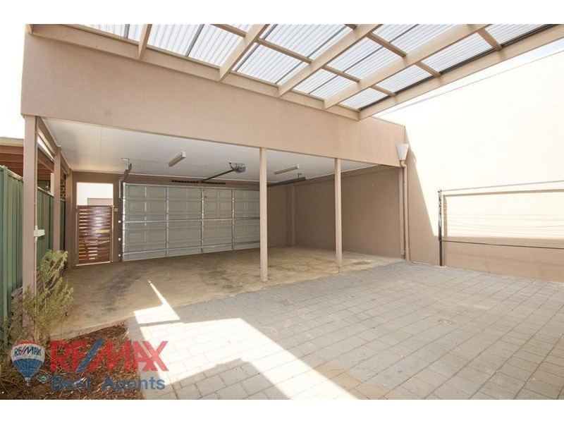 71 MacMillan Avenue, Mawson Lakes SA 5095